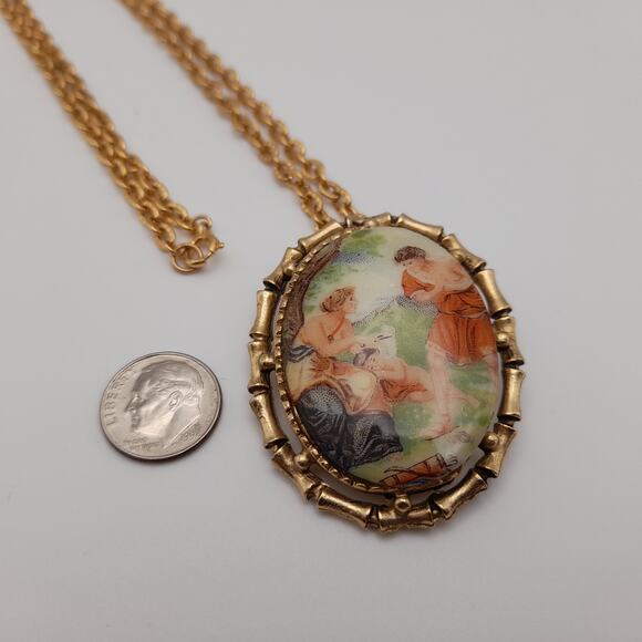 Vintage Renaissance Oval Brooch Pendent Necklace, 1950s, Collectible Jewelry - Picture 7 of 9